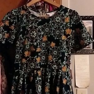 Amelia dress size med.